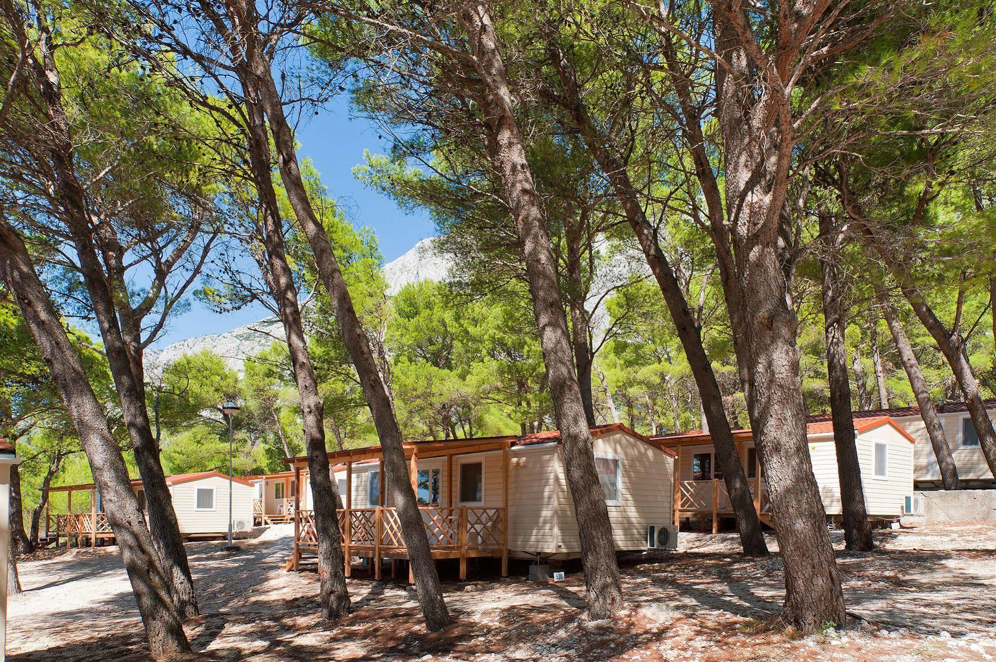 Mobile Homes Basko Polje Campground Башка-Вода Экстерьер фото